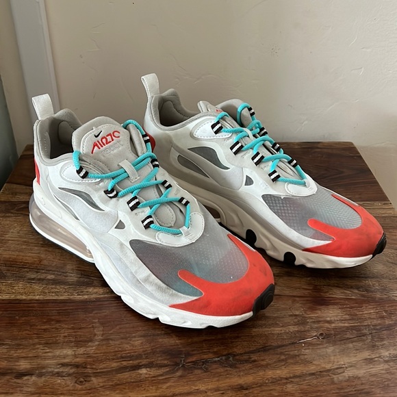 Nike Air Max 270 React - Picture 1 of 9